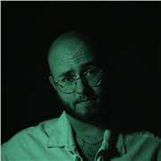 Photographe portraitiste indépendant vous propose des cours théoriques et pratiques pour débuter ou perfectionner sa photographie !